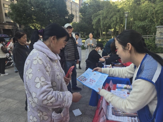 扫黑除恶守平安，禁毒宣传筑防线